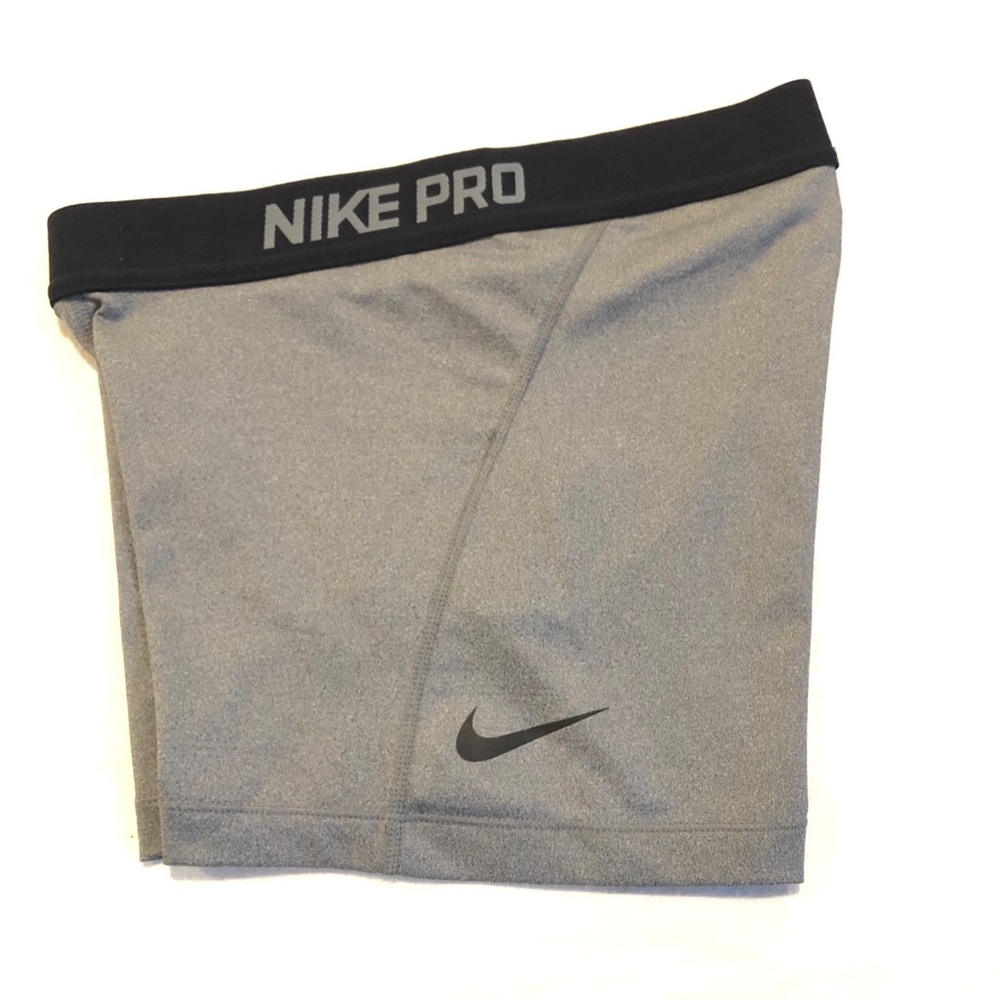 Grey Nike Pros size S
